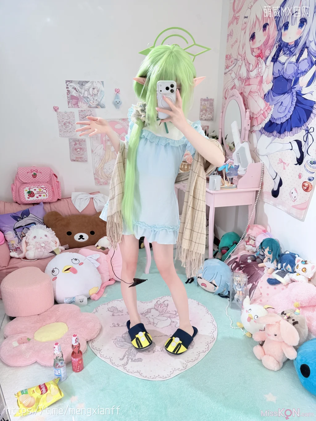 Coser@染三ran3: 蔚蓝档案 – 小望&小光 睡衣 (108 photos + 9 videos)