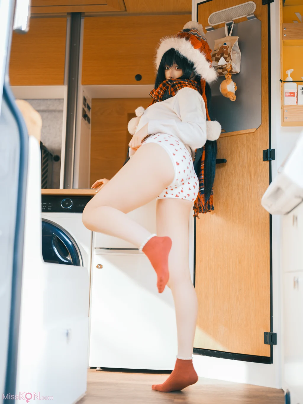 Coser@蠢沫沫: 房车 (53 photos + 1 video)