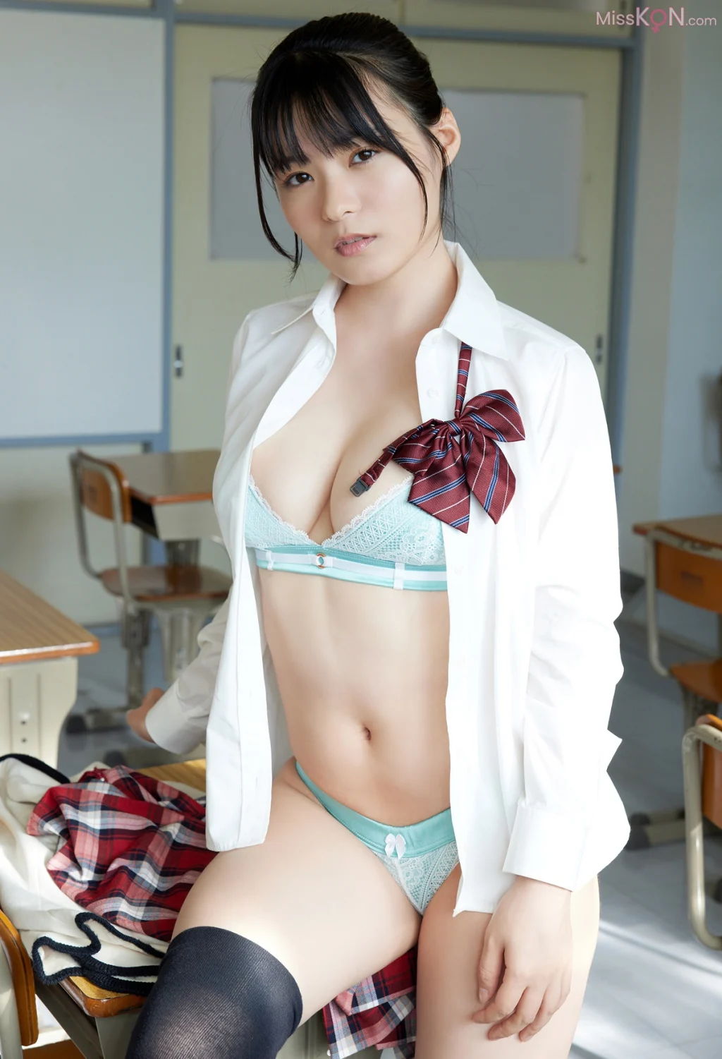 [JP] Mizuki Hoshina (星名美津紀): 解禁グラビア写真集 みんな帰っちゃったね･･･ (59 photos)