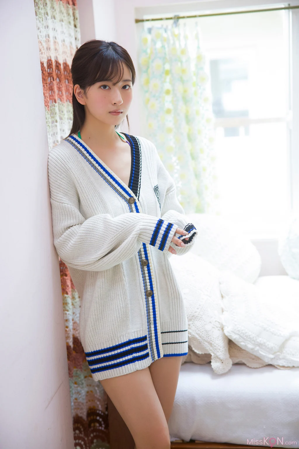 [JP] Rina Saito (斉藤里奈): （ミスマガジン２０２２ミス週刊少年マガジン）ヤンマガアザーっす！〈ＹＭ２０２３年１４号未公開カット〉ヤンマガデジタル写真集 (39 photos)