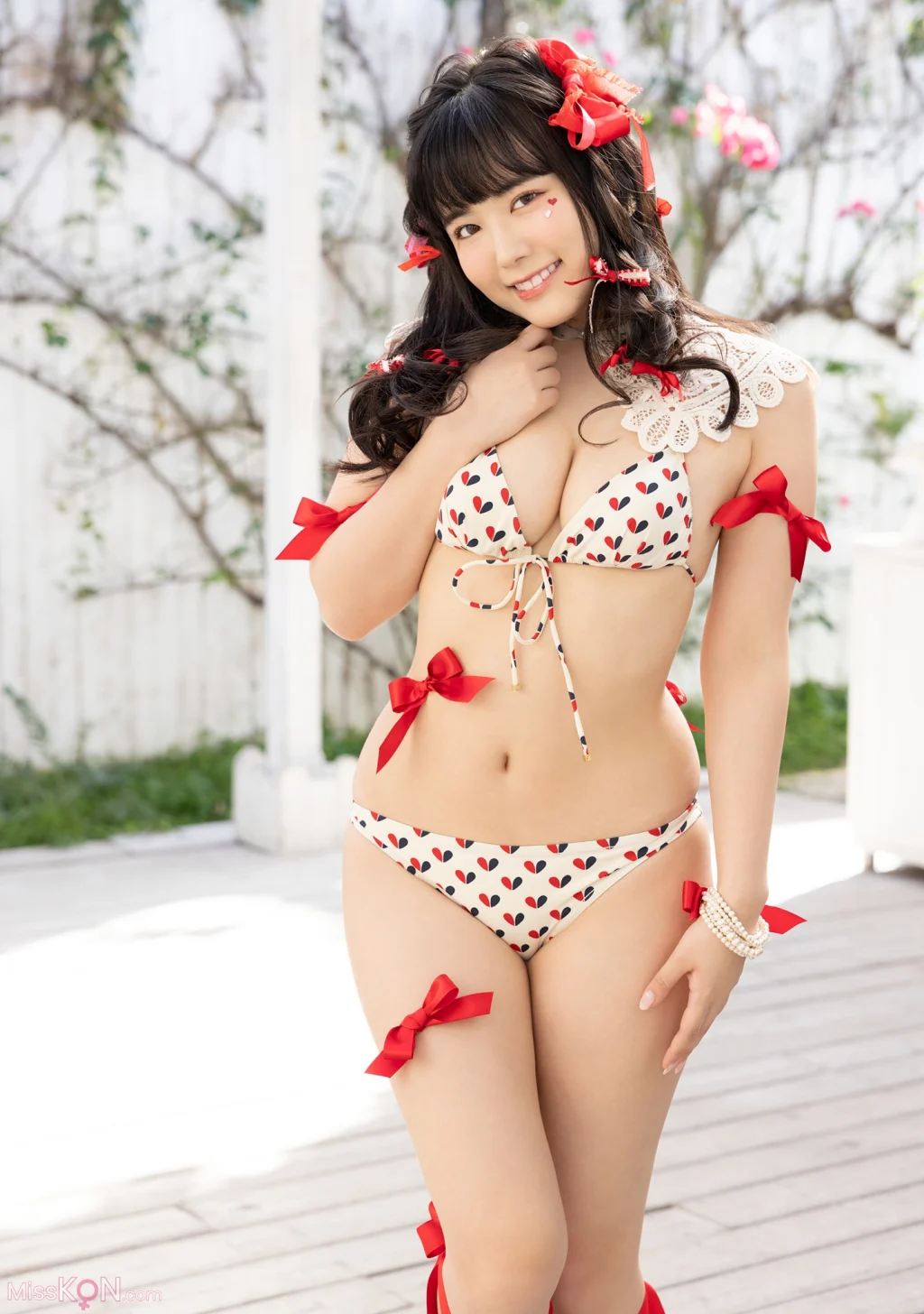 [JP] Shinonome Umi (東雲うみ): [ハレム]東雲うみフェチグラビア「うみがギフト。」 (35 photos) – Page 2