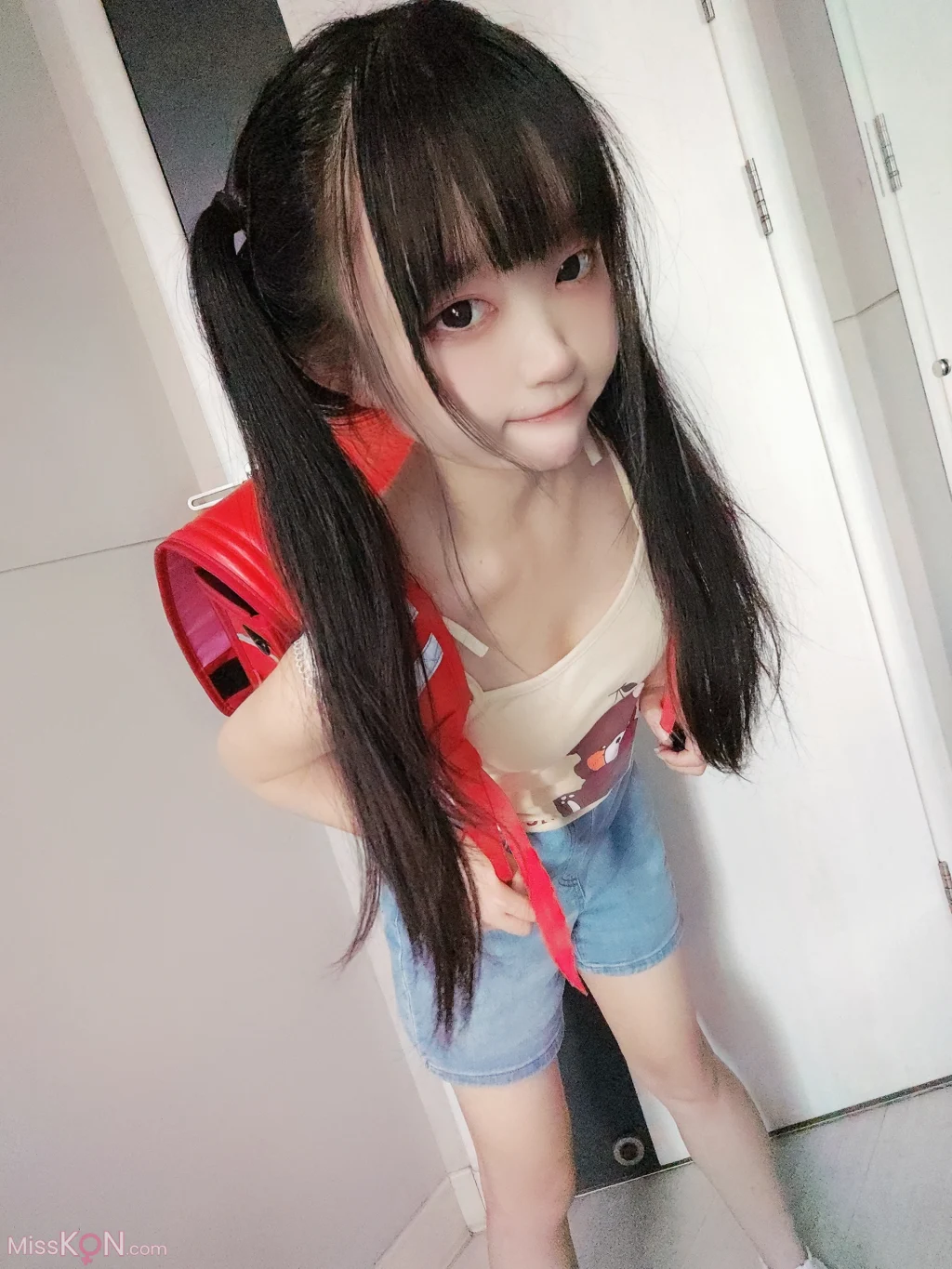 Coser@神沢永莉: 放学后也是好学生 (44 photos + 1 video)