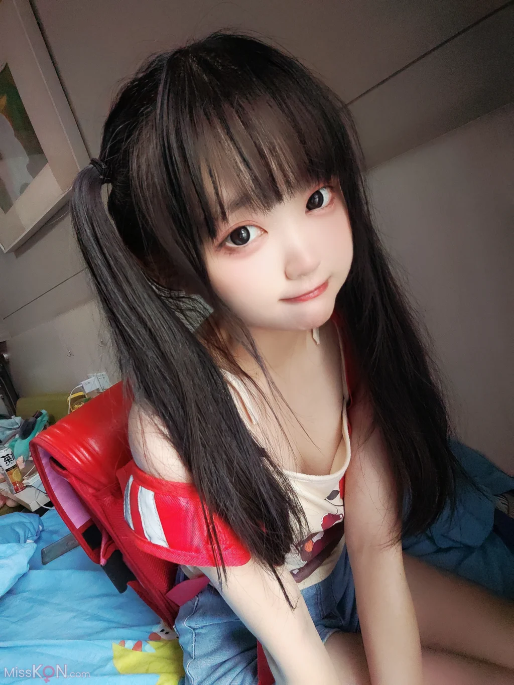 Coser@神沢永莉: 放学后也是好学生 (44 photos + 1 video)