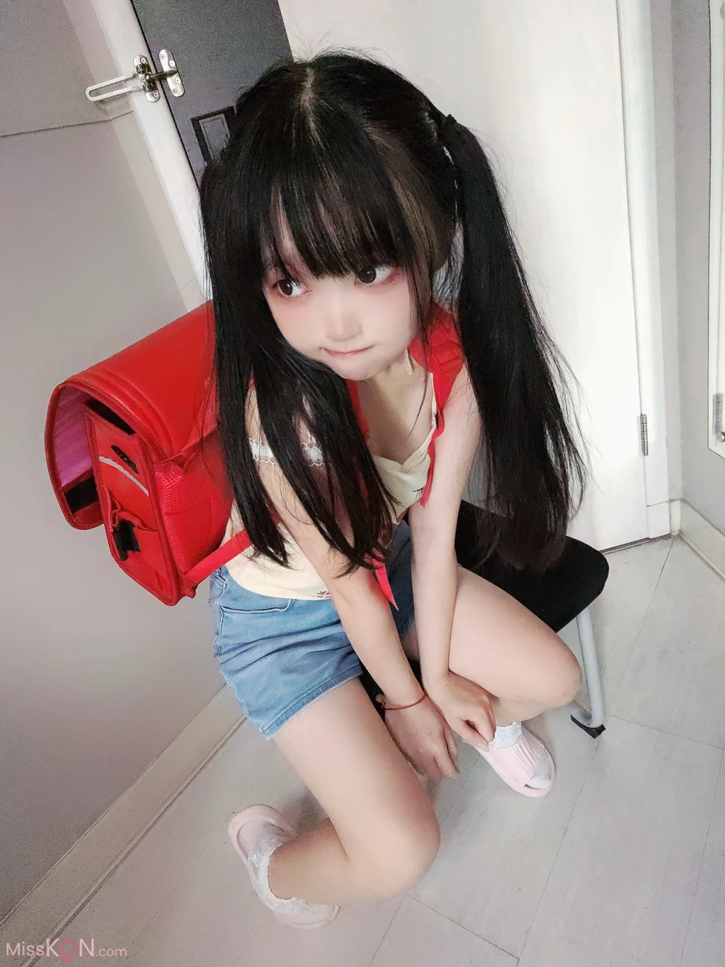 Coser@神沢永莉: 放学后也是好学生 (44 photos + 1 video)