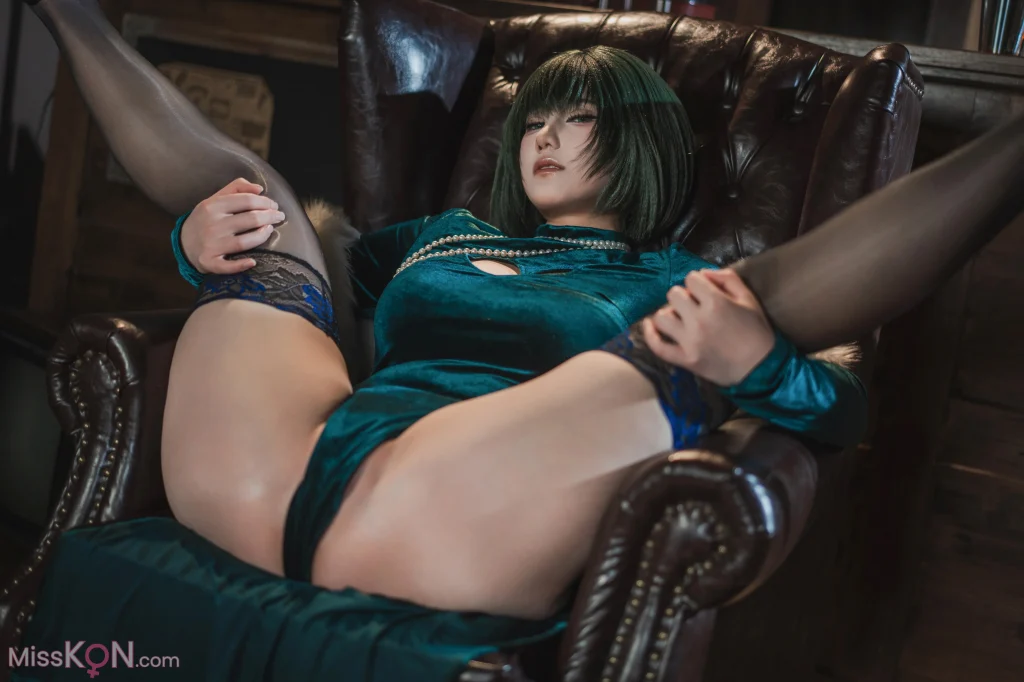 Coser@星澜是澜澜叫澜妹呀: 一拳超人 地狱的吹雪 (75 photos + 1 video)