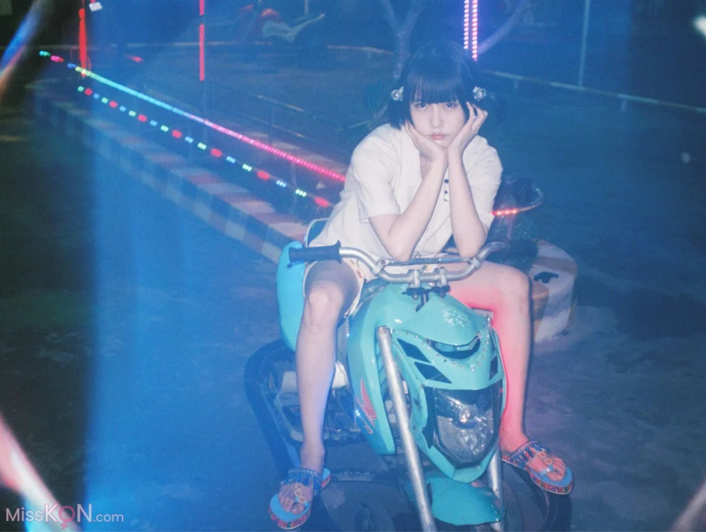 [JP] Ano (あの): 【デジタル限定】 「ANOther【カンボジア編】」 週プレ PHOTO BOOK (103 photos) – Page 2