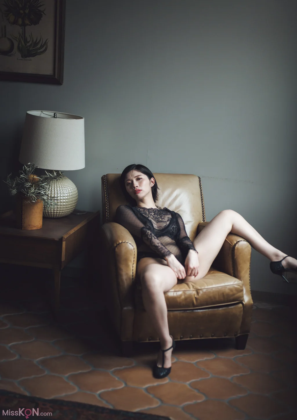 [JP] Ishihara Nozomi (石原希望): 写真集 渇望 Desire (130 photos)
