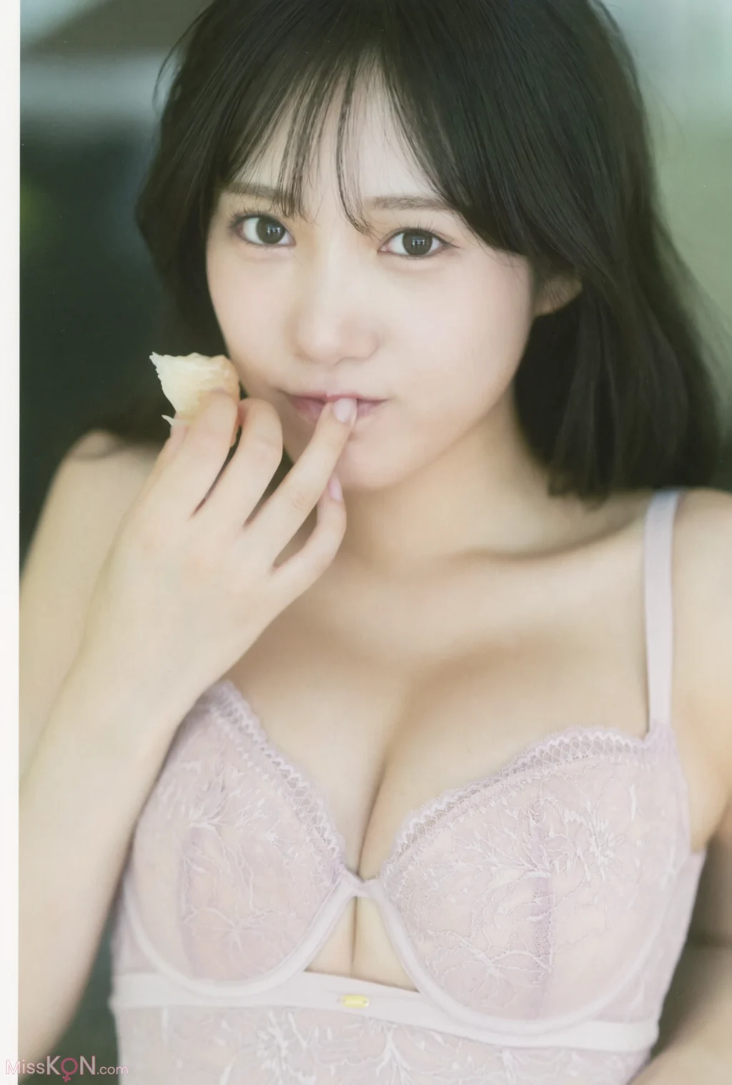 [JP] Yokono Sumire (横野すみれ): フォトブック Sumire Graph #6 (85 photos)
