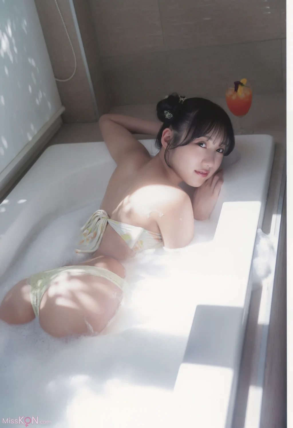 [JP] Yokono Sumire (横野すみれ): フォトブック Sumire Graph #6 (85 photos) – Page 2