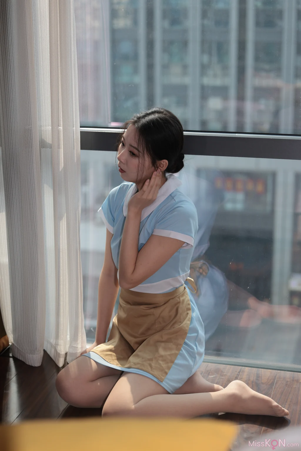 [Private Photoshoot] 仙草: 好利来制服 (524 photos)