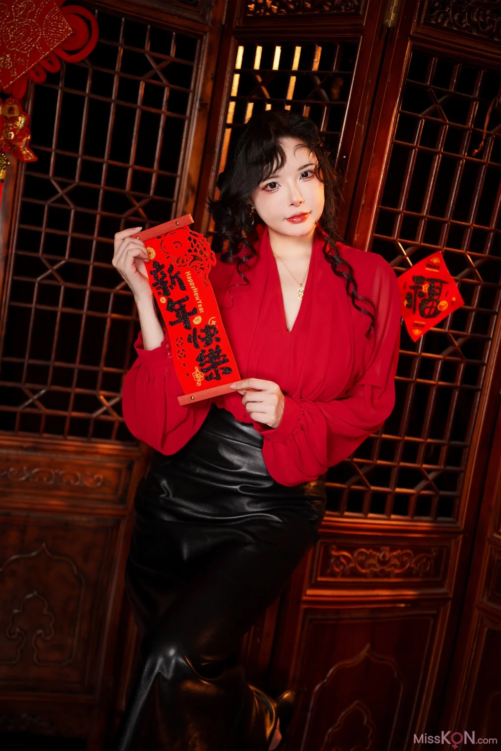 Coser@秋和柯基: 旗袍秋 (31 photos + 1 video)