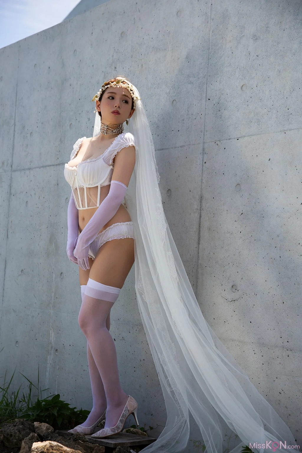 [JP] Ai Shinozaki (篠崎愛): 【デジタル限定 週プレ PHOTO BOOK】セレクト写真集「バラエティHコスプレ」 (46 photos + 1 video) – Page 2