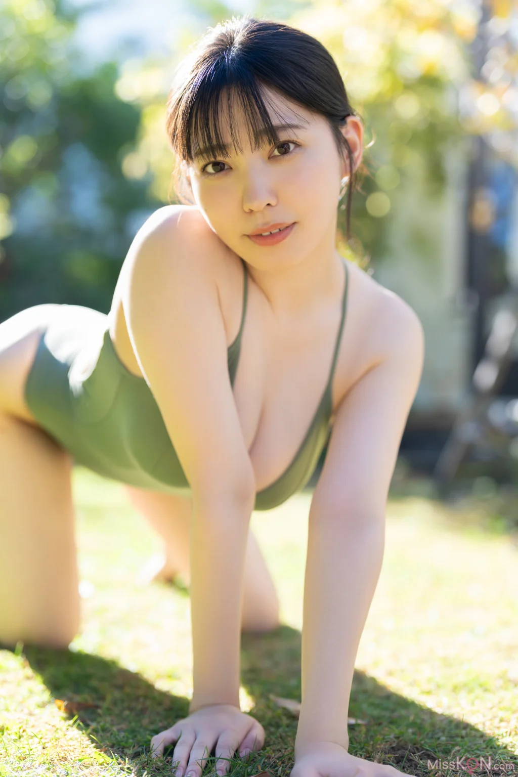 [JP] Yuuri Rukawa (紫藤るい): FRIDAYデジタル写真集「流川ゆうり」改め たわわなＩカップ姫 ｖｏｌ．１ (62 photos) – Page 2