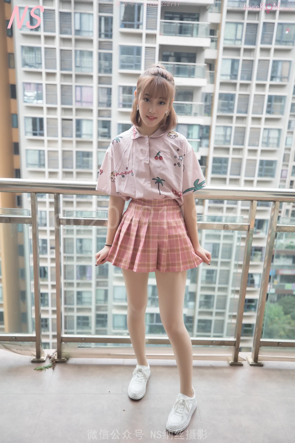 [NS纳丝摄影] No.168: 琴子 来我家里啦 丝袜好特殊的 (117 photos + 1 video)