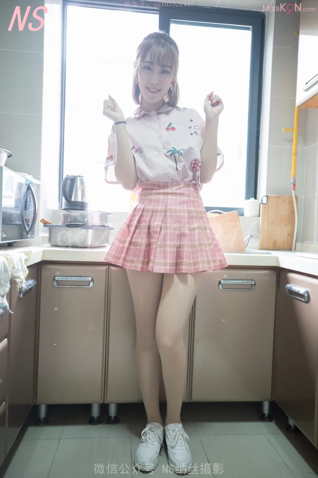 [NS纳丝摄影] No.168: 琴子 来我家里啦 丝袜好特殊的 (117 photos + 1 video) – Page 2