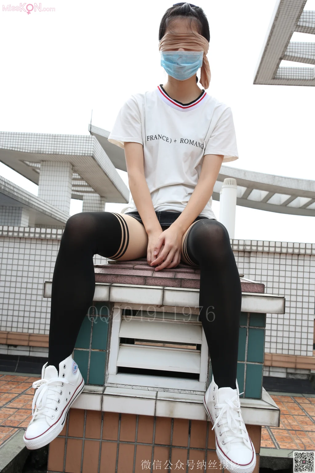 [NS纳丝摄影] No.174: 周萌萌 天台美臀诱惑 (43 photos)