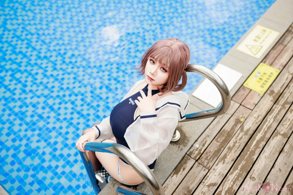Coser@阿雪雪: 盛夏水泳 (25 photos)