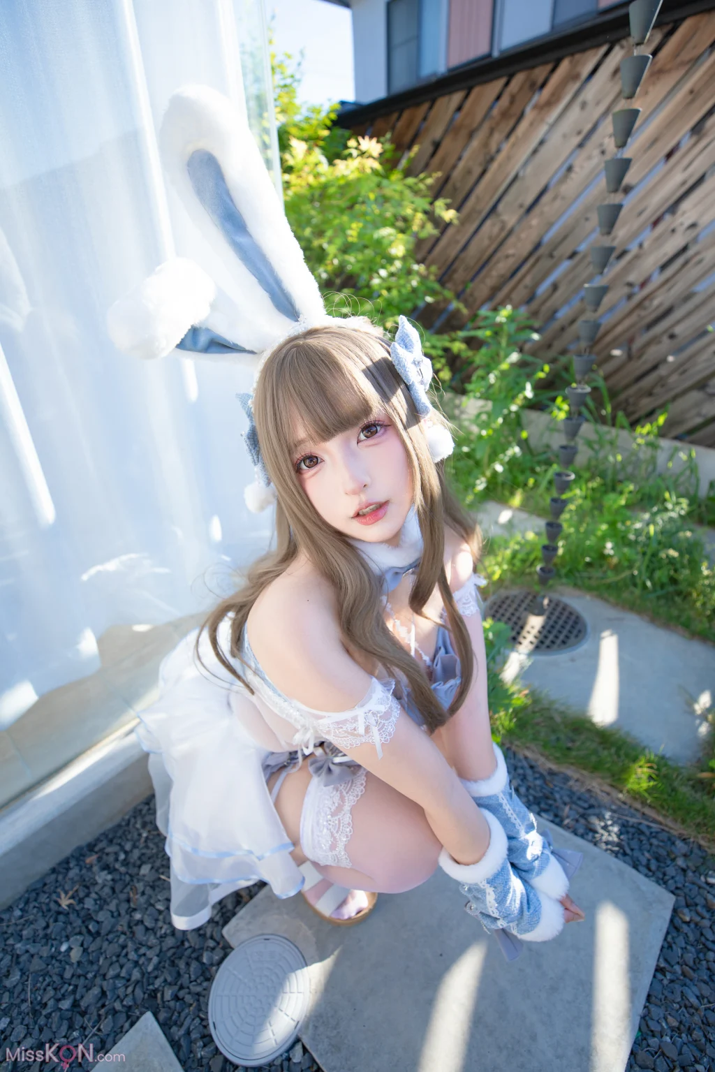 Coser@神楽坂真冬: 萌兔初沐 (150 photos + 2 videos)