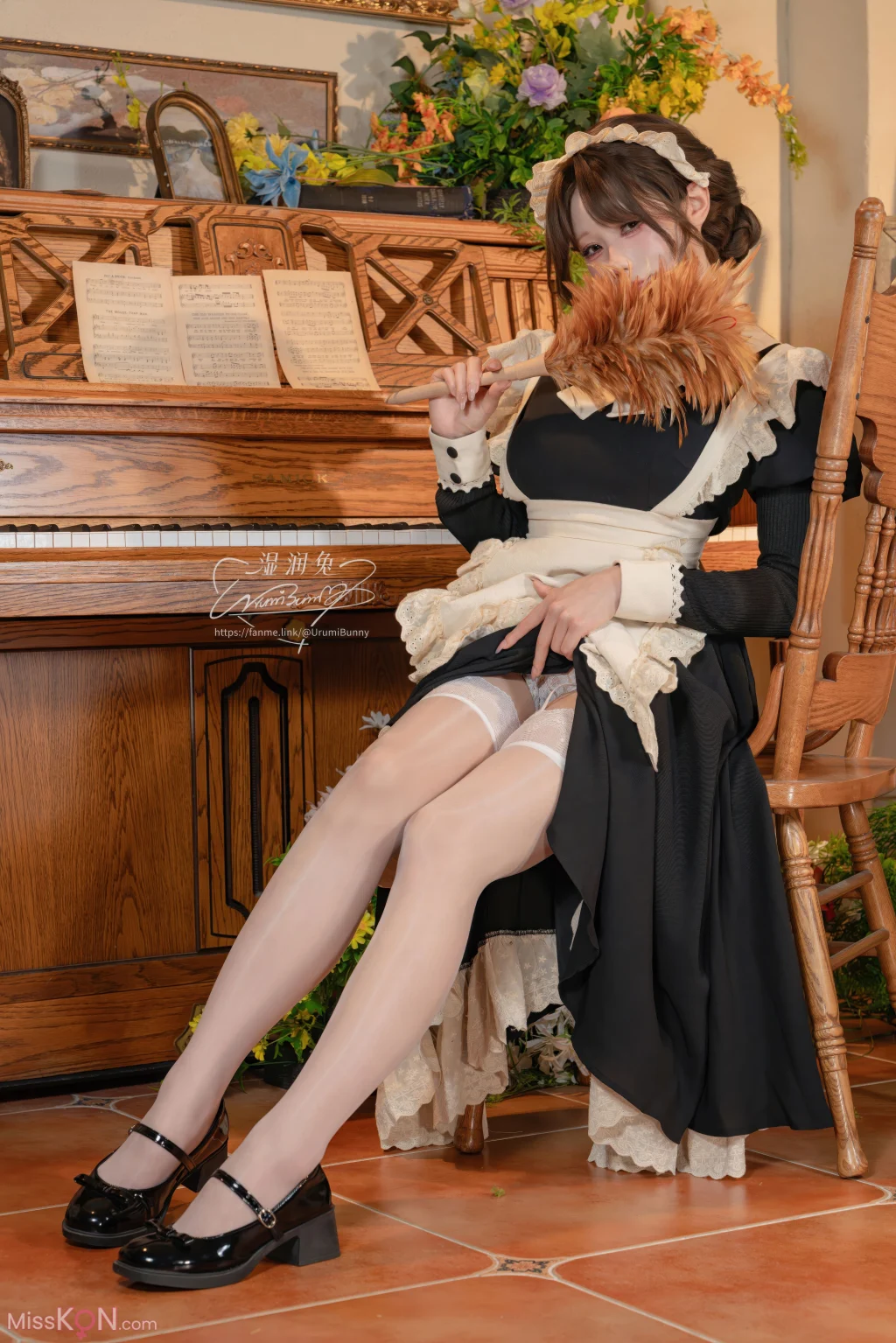 Coser@黏黏团子兔: 2026年07月作品 宠物女仆养成记 (122 photos + 3 videos)