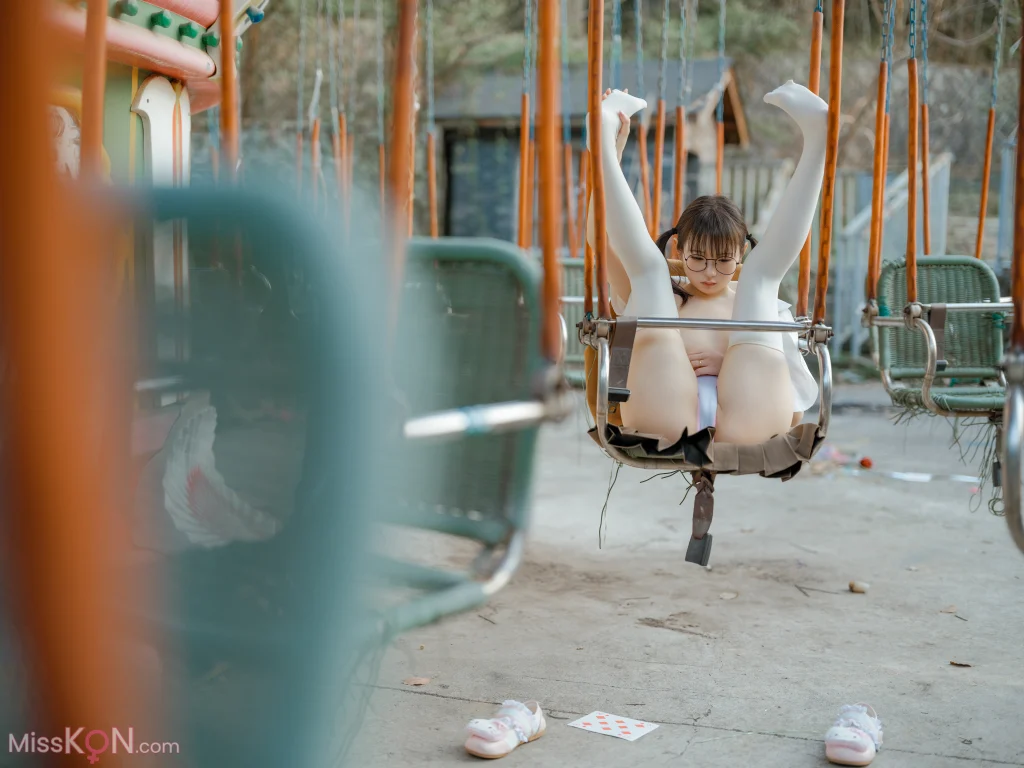 Coser@幼水铃衣: 迷失的生命 (61 photos + 1 video)