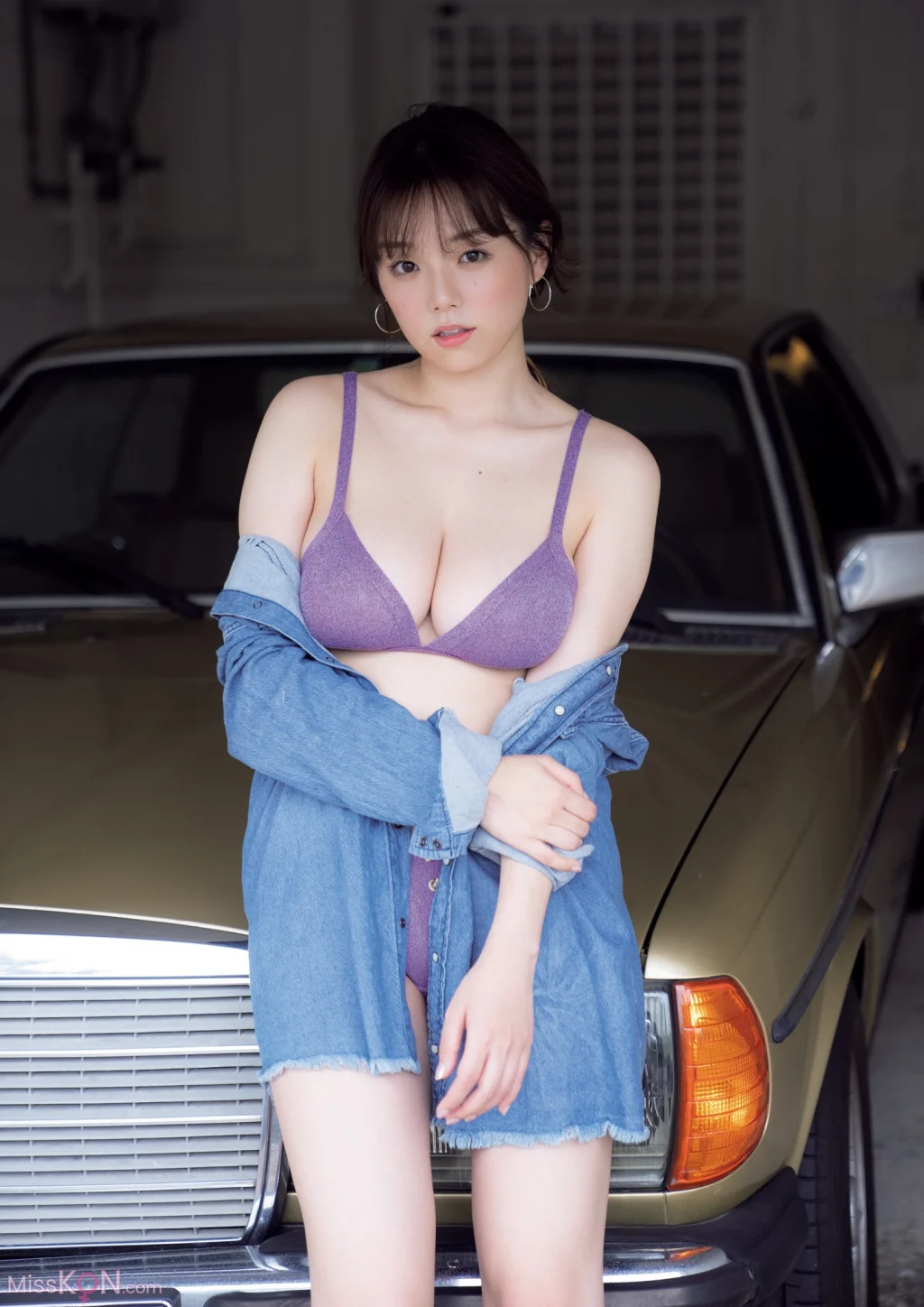 [JP] Ai Shinozaki (篠崎愛): 写真集 YOUNG CHAMPION 15years Memory (152 photos)