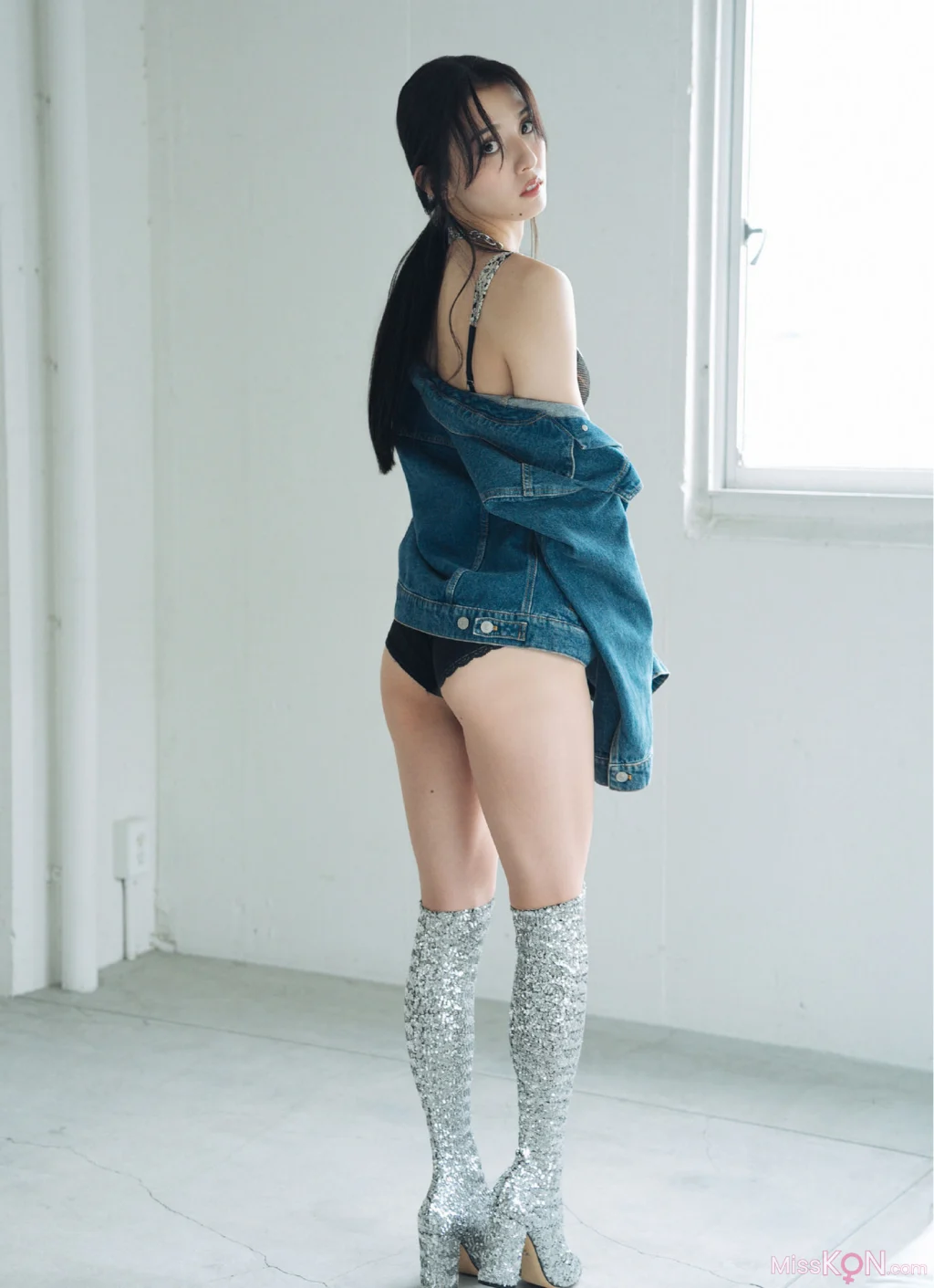 [JP] Kanon Miyahara (宮原華音): DIGVIIデジタル写真集 DIGVII DIGITAL PHOTOBOOK (43 photos)