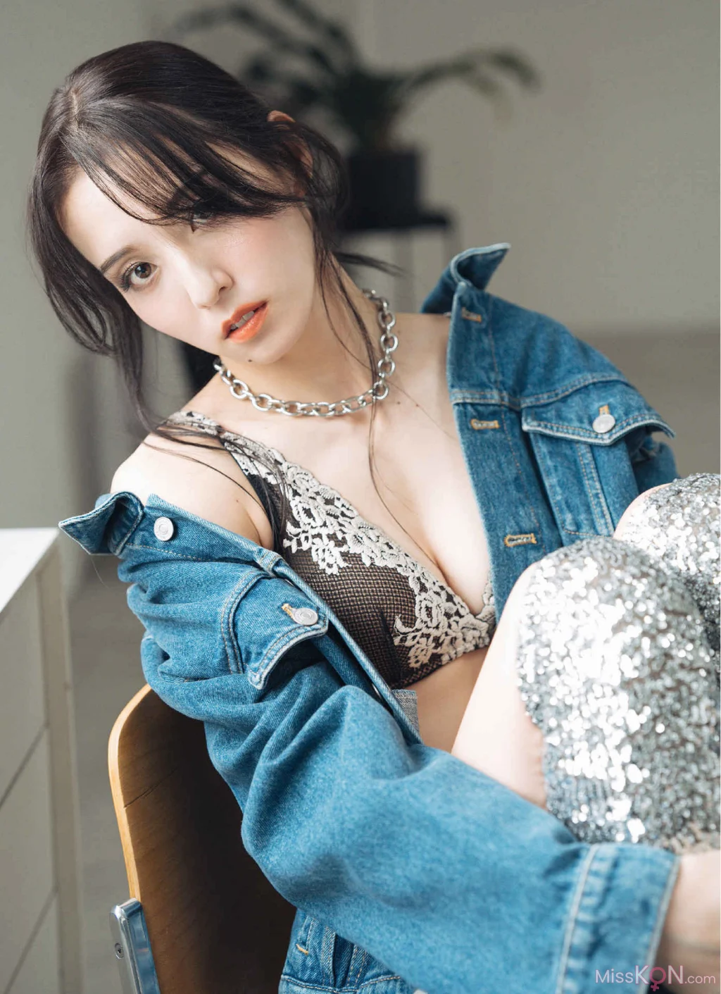[JP] Kanon Miyahara (宮原華音): DIGVIIデジタル写真集 DIGVII DIGITAL PHOTOBOOK (43 photos) – Page 2
