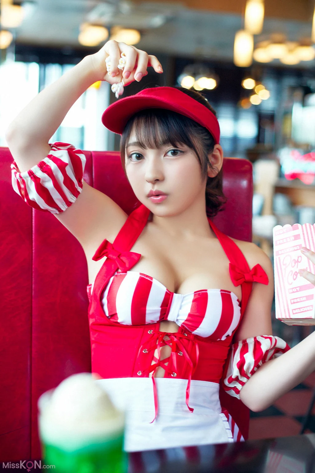 [JP] TOOMI (十味): To Me スピ サン グラビアフォトブック (49 photos) – Page 2