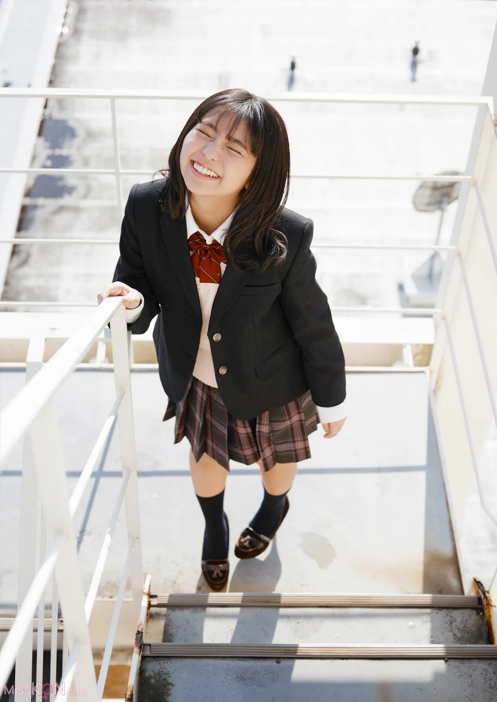 [JP] Yuno Ohara (大原優乃): スペリオールデジタル写真集 大原優乃×都立水商！ Day ＆ Night (47 photos)