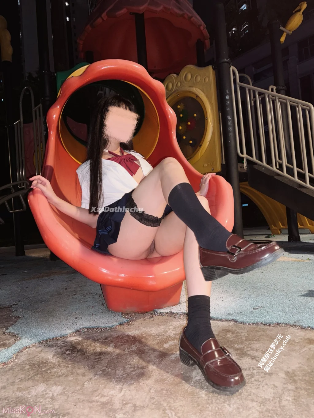 [OtherXXX] Dathinchy: 白虎酥胸萝莉户外露出福利订阅 (51 photos + 12 videos) – Page 2