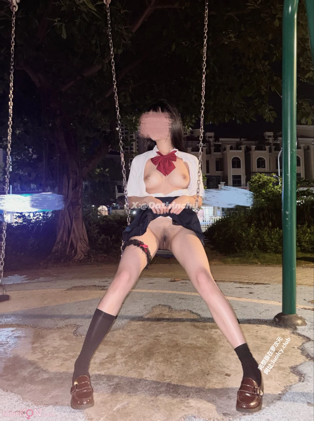 [OtherXXX] Dathinchy: 白虎酥胸萝莉户外露出福利订阅 (51 photos + 12 videos) – Page 2