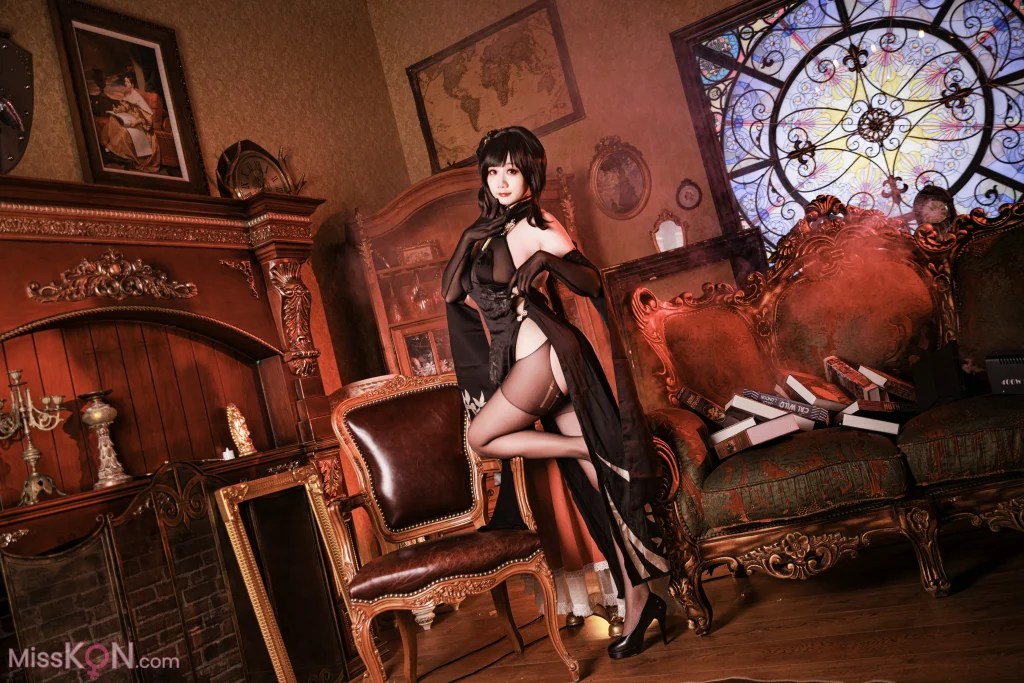 Coser@阿雪雪: 镇海旗袍 (87 photos)