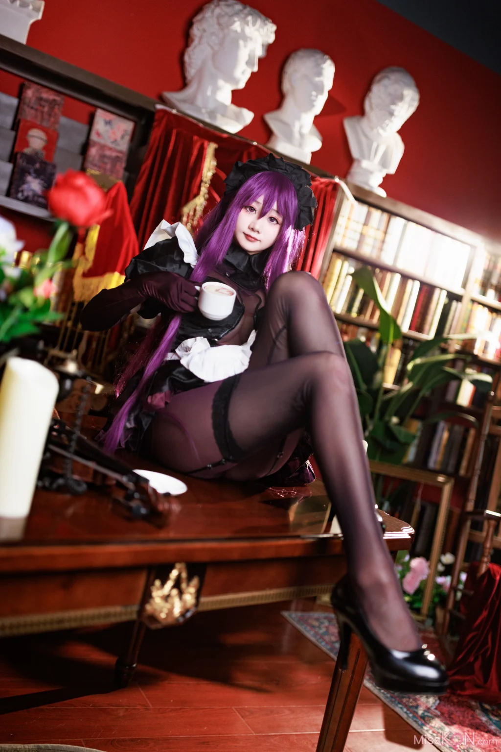 Coser@阿雪雪: 师匠女仆 (42 photos)
