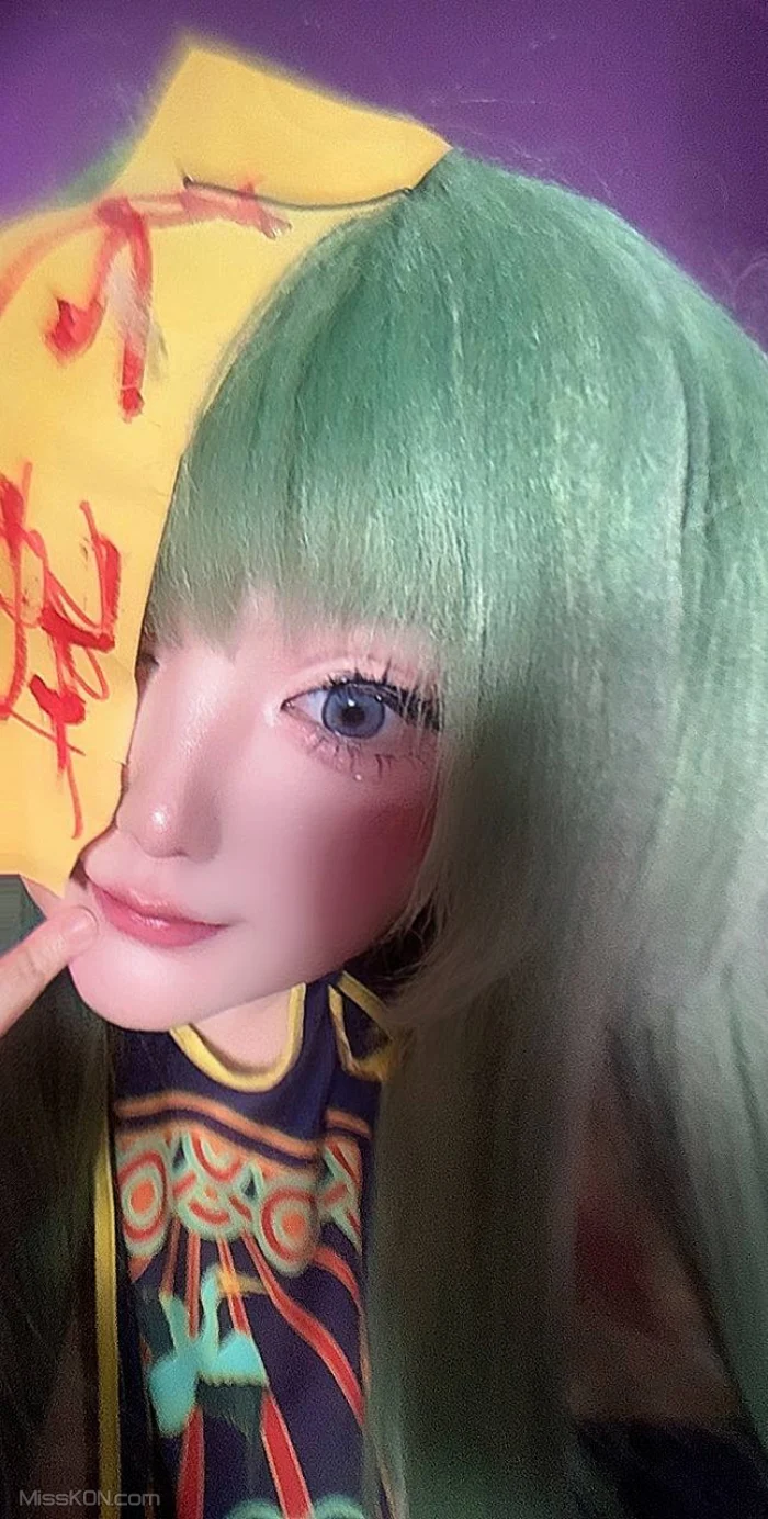 Coser@芝心蛋奶烧: 小僵尸 (314 photos + 8 videos)