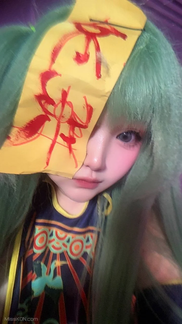 Coser@芝心蛋奶烧: 小僵尸 (314 photos + 8 videos)