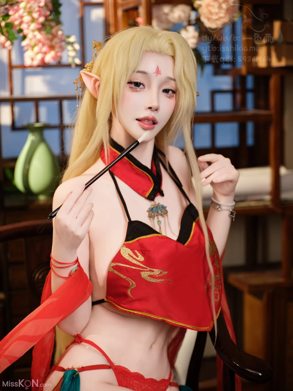 Coser@一色雨: 碧蓝航线 布雷斯特 (50 photos)
