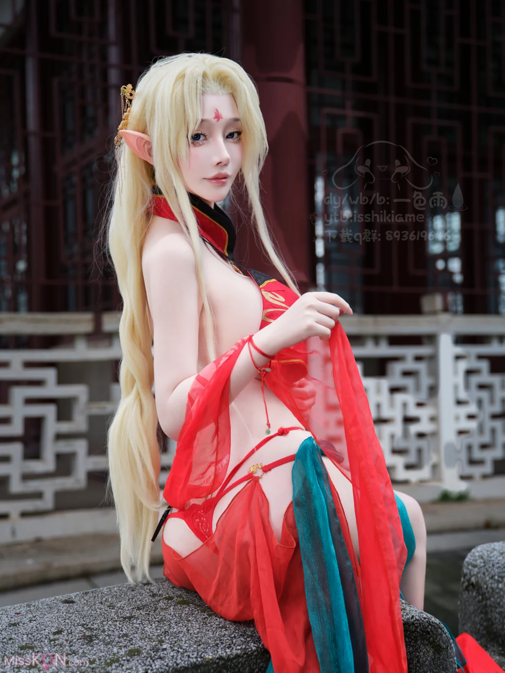 Coser@一色雨: 碧蓝航线 布雷斯特 (50 photos)
