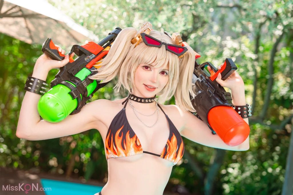 Coser@Peach milky: Burnice bikini (30 photos)