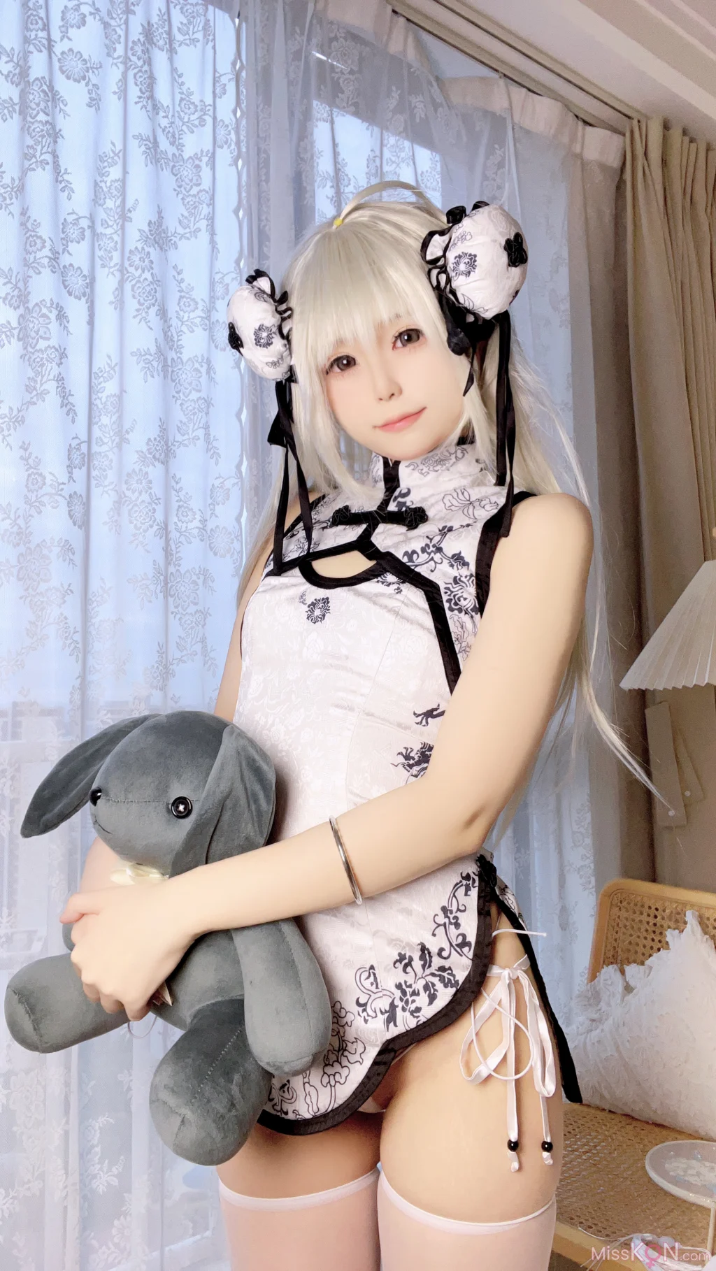 Coser@Quan冉有点饿: 缘之空 穹妹旗袍自拍 (27 photos)