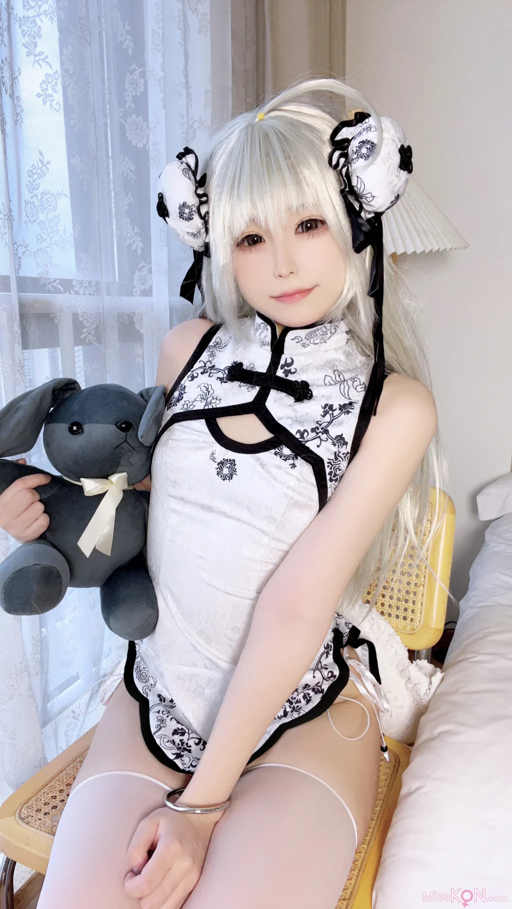 Coser@Quan冉有点饿: 缘之空 穹妹旗袍自拍 (27 photos)