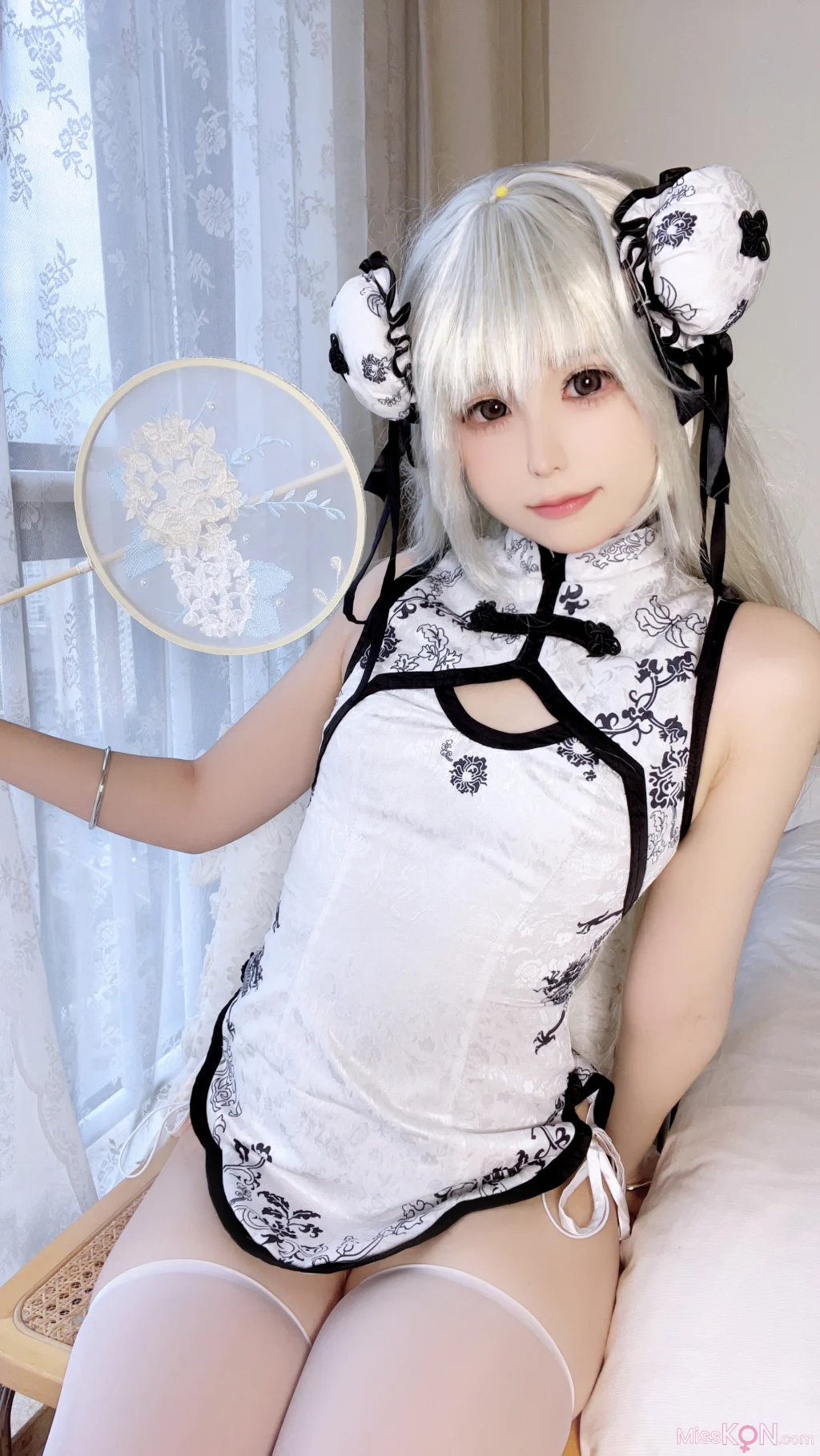 Coser@Quan冉有点饿: 缘之空 穹妹旗袍自拍 (27 photos)