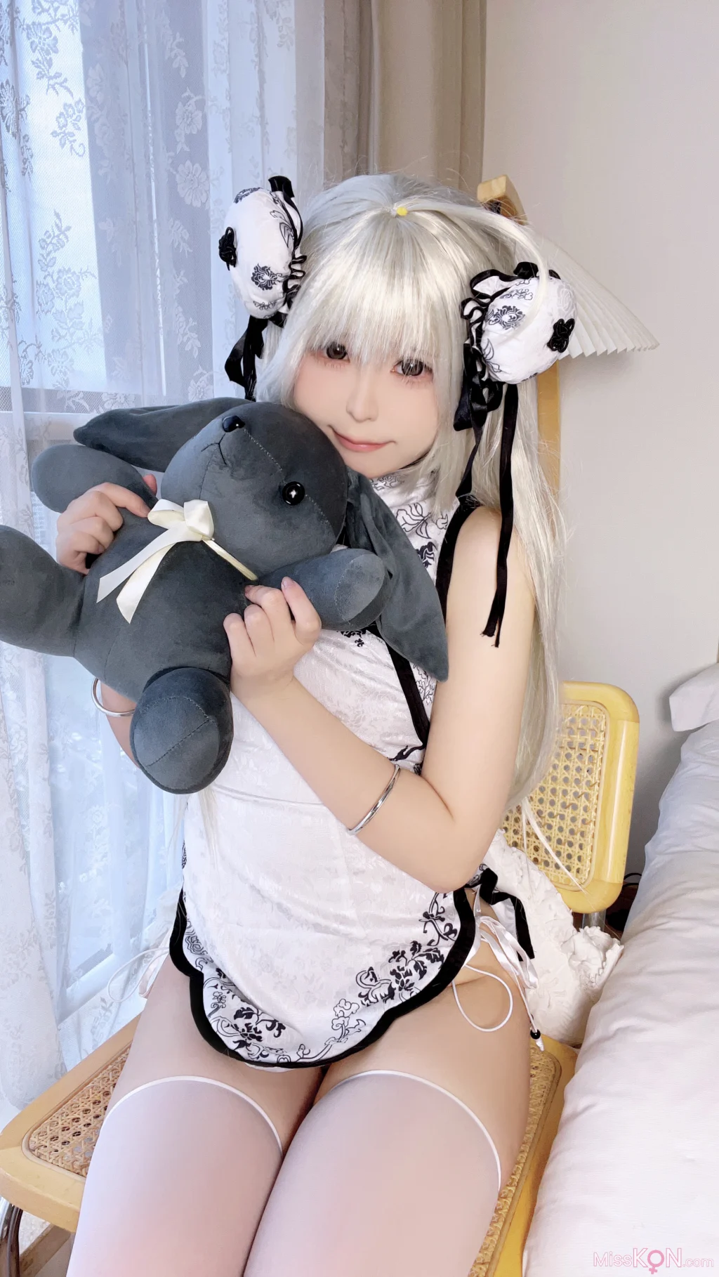 Coser@Quan冉有点饿: 缘之空 穹妹旗袍自拍 (27 photos)