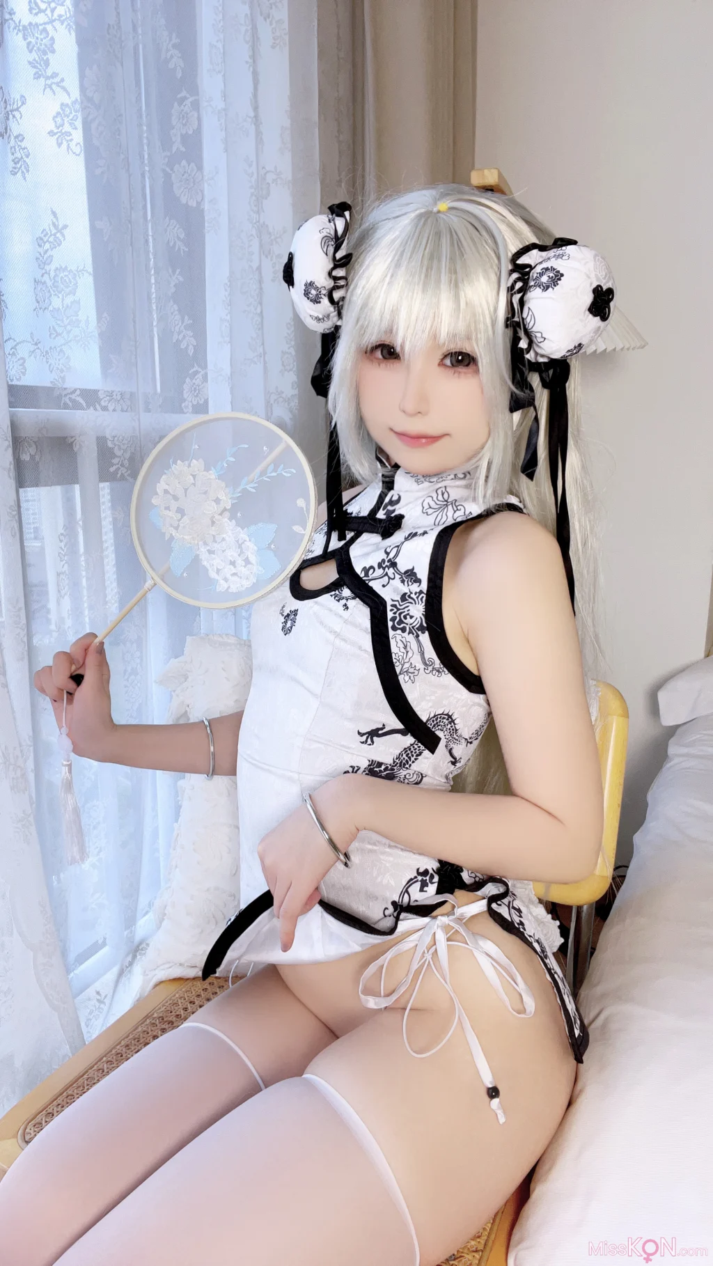 Coser@Quan冉有点饿: 缘之空 穹妹旗袍自拍 (27 photos)