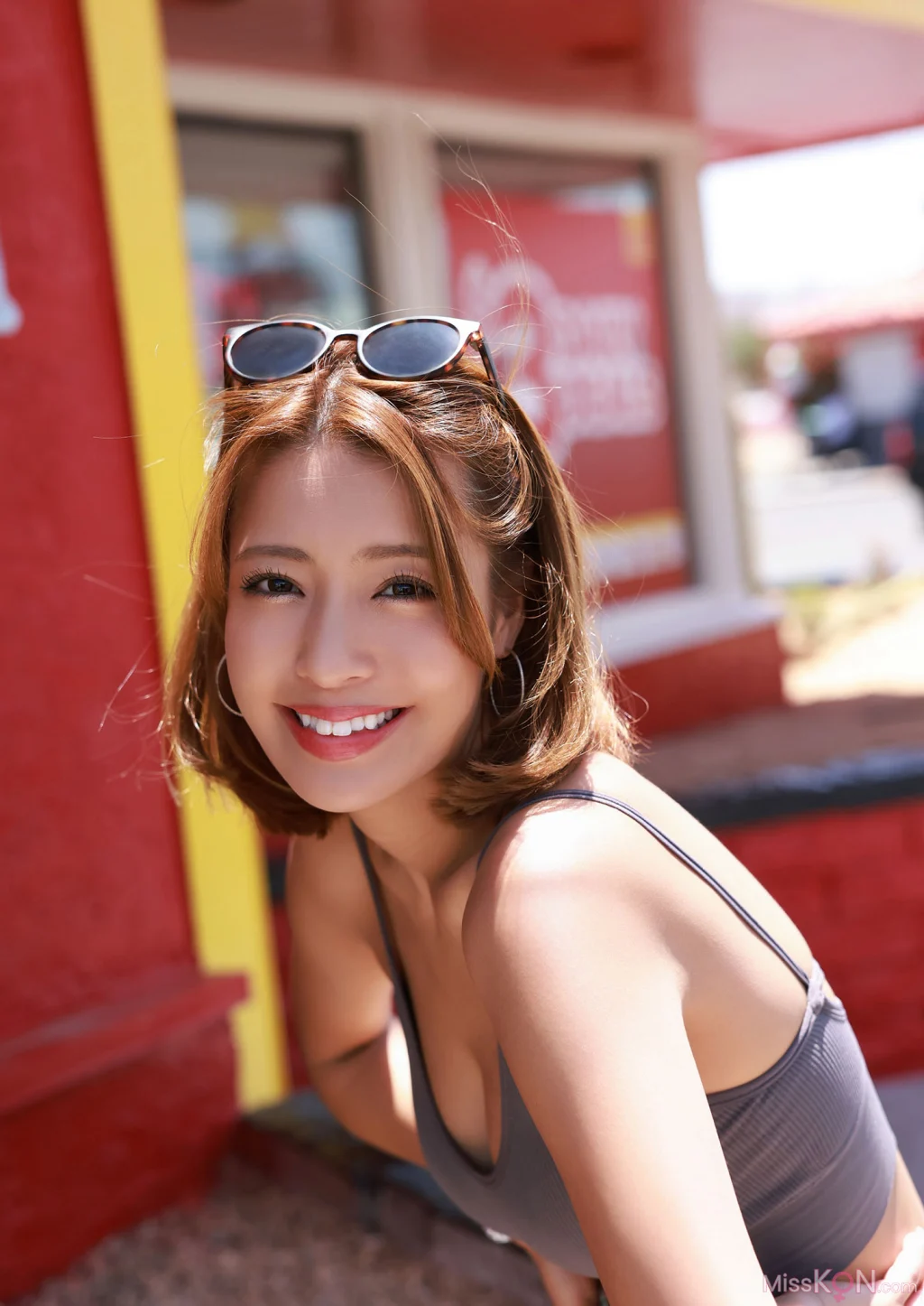 [JP] Hashimoto Rina (橋本梨菜): 【デジタル限定】橋本梨菜写真集『Lina’s All ～ Best Selection ～』 (100 photos)