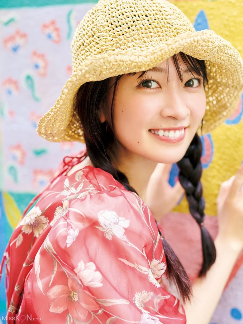[JP] Nozomi Suzuhara (鈴原希実): 1st写真集 届け (132 photos) – Page 2