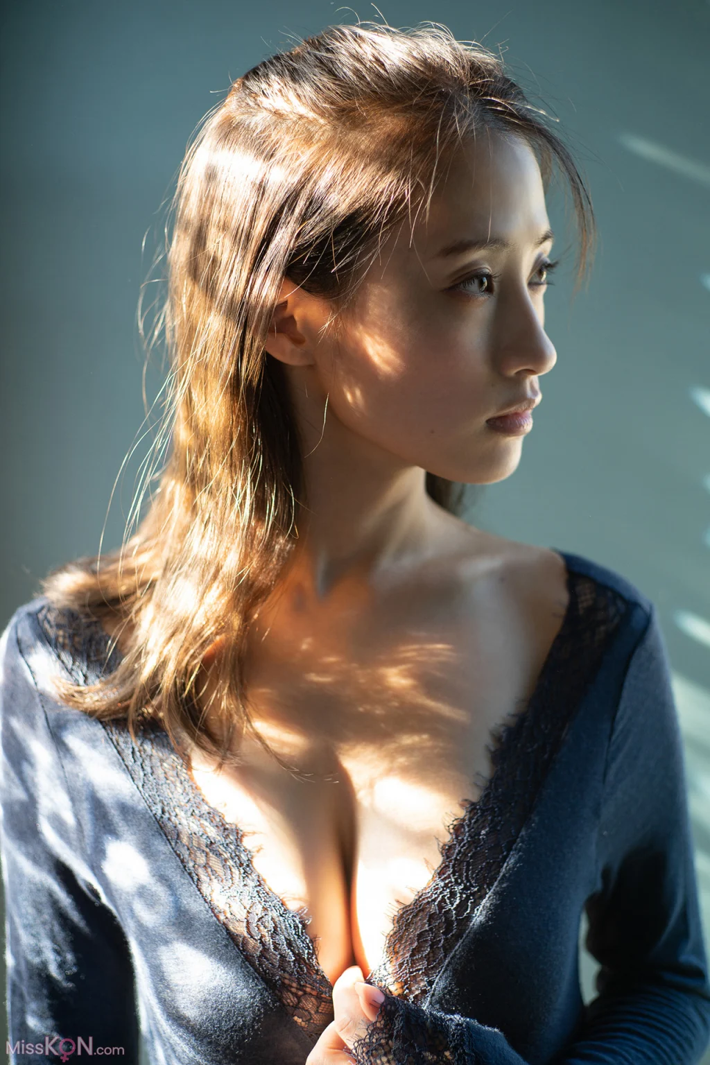 [JP] Sumida Ayano (澄田綾乃): FLASHデジタル写真集 まっしぐら！ (96 photos) – Page 2