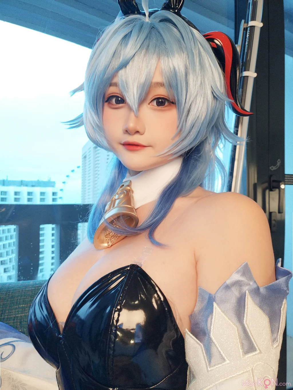 Coser@Xiaoyukiko小鱼: Bunny Ganyu (24 photos)