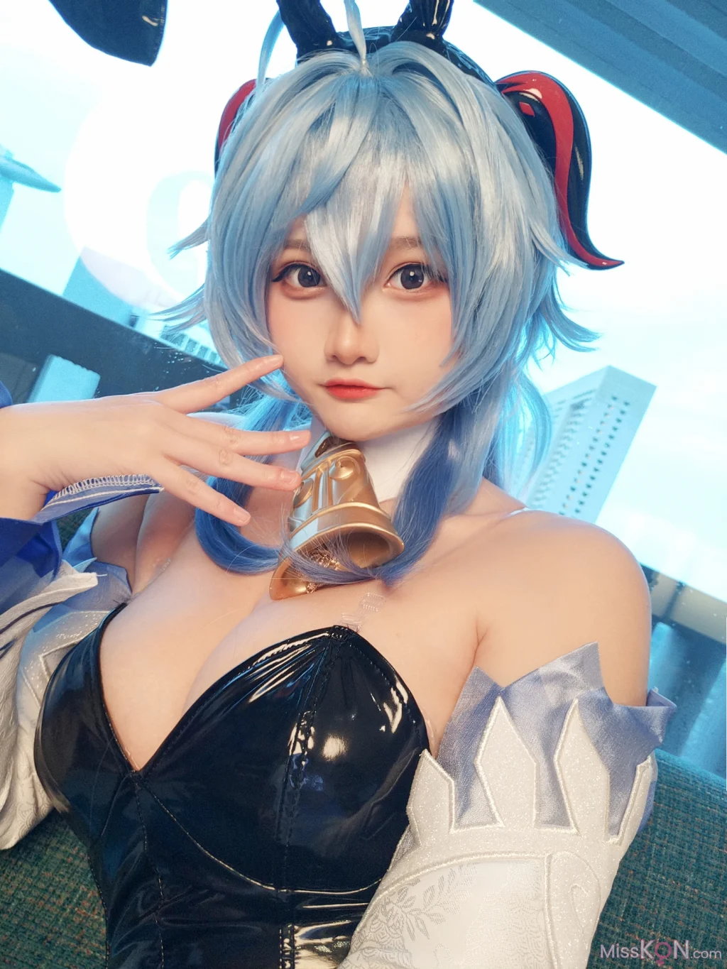Coser@Xiaoyukiko小鱼: Bunny Ganyu (24 photos)