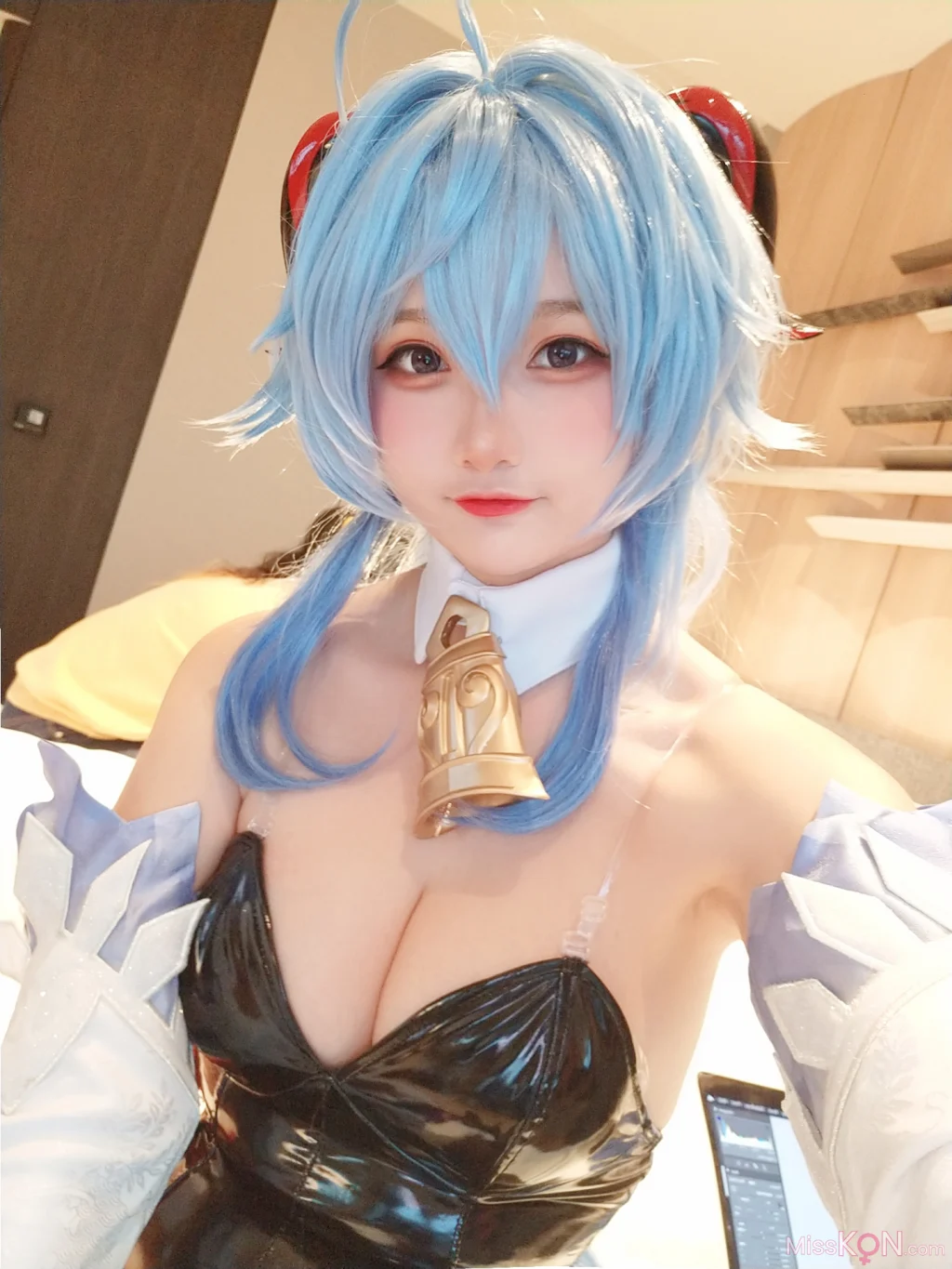 Coser@Xiaoyukiko小鱼: Bunny Ganyu (24 photos) – Page 2