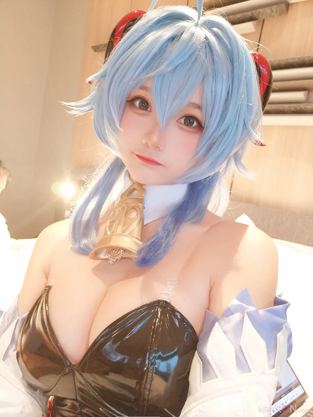 Coser@Xiaoyukiko小鱼: Bunny Ganyu (24 photos) – Page 2